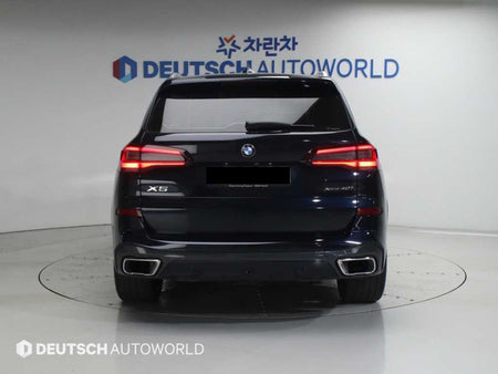 BMW X5 — photo 04