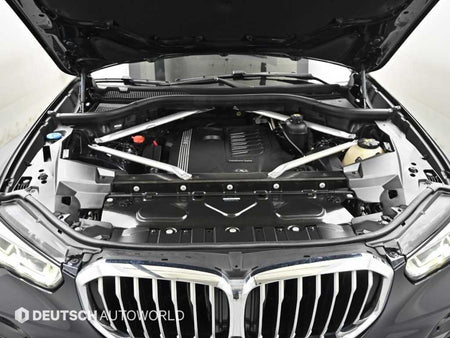 BMW X5 — photo 06