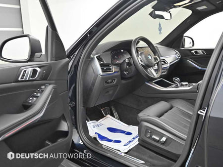 BMW X5 — photo 11