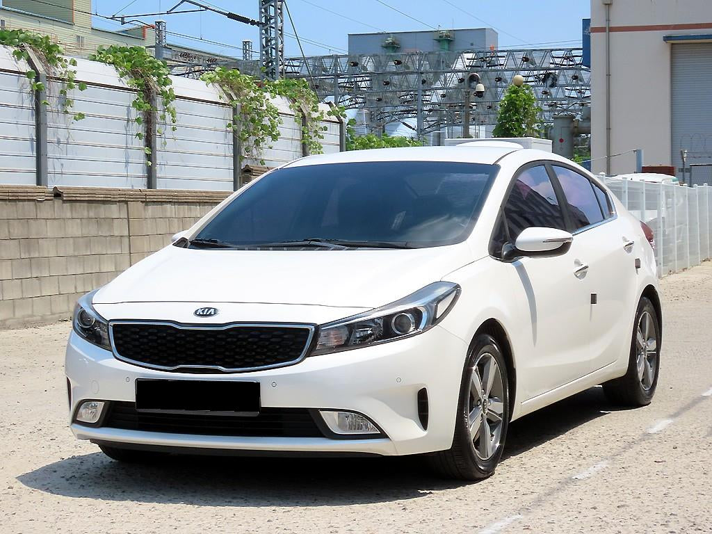 Kia K3 — photo 02