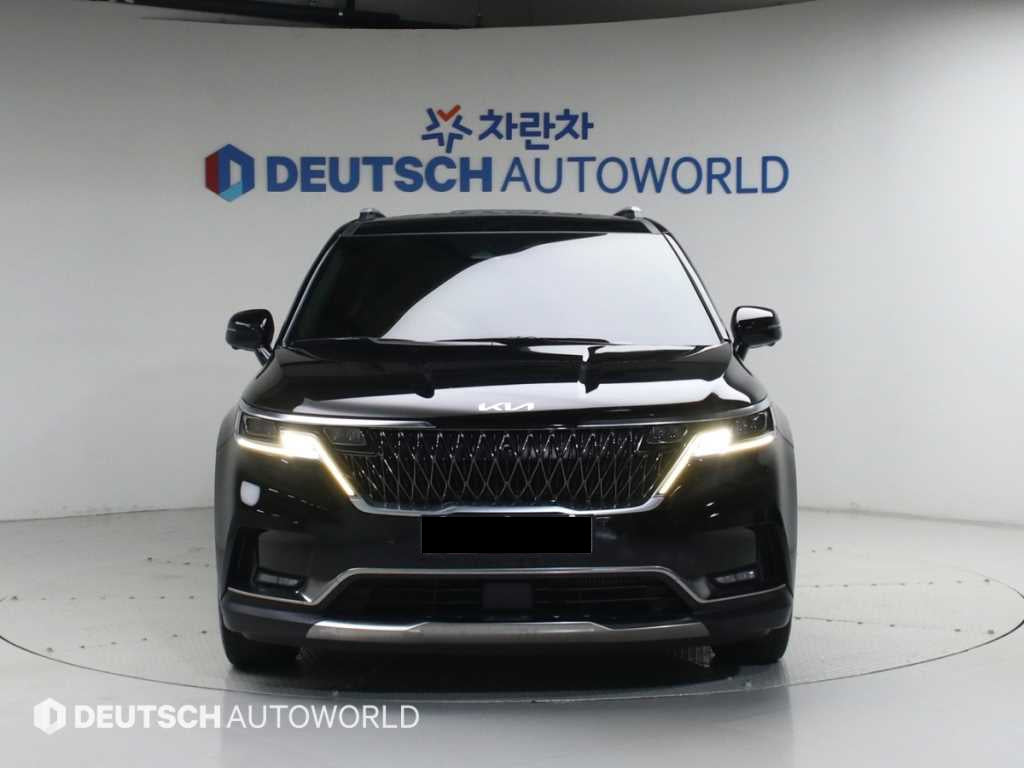 Kia Carnival — photo 03