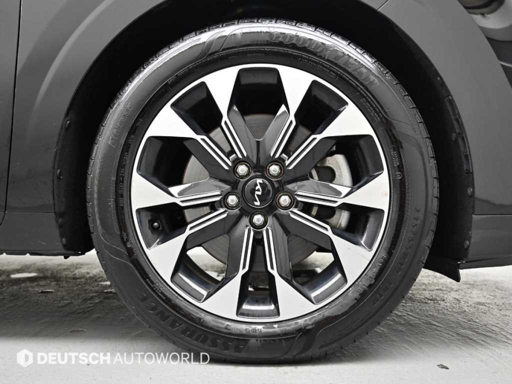 Kia Carnival — photo 05