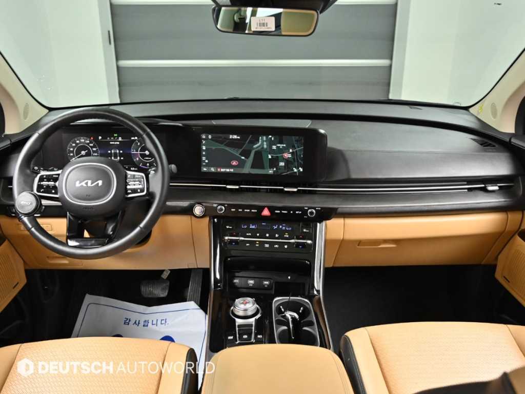 Kia Carnival — photo 07