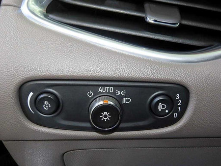 CHEVROLET Malibu — photo 14