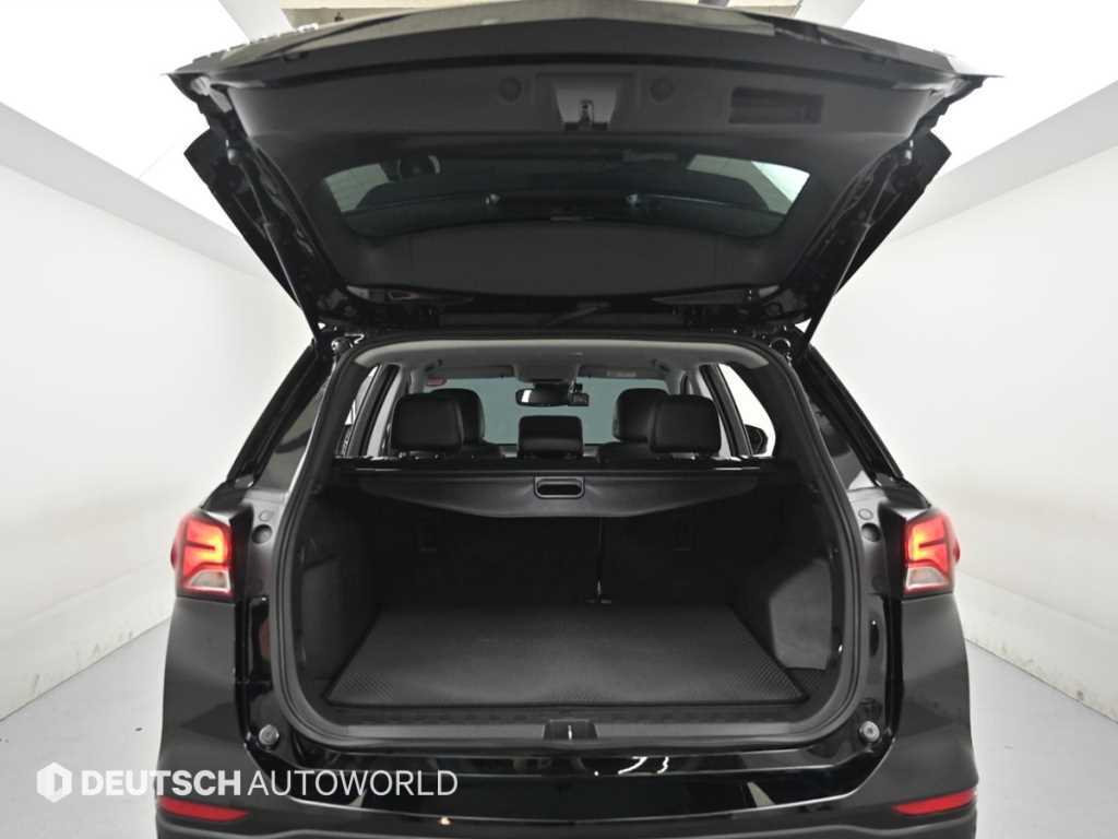 CHEVROLET Equinox — photo 19