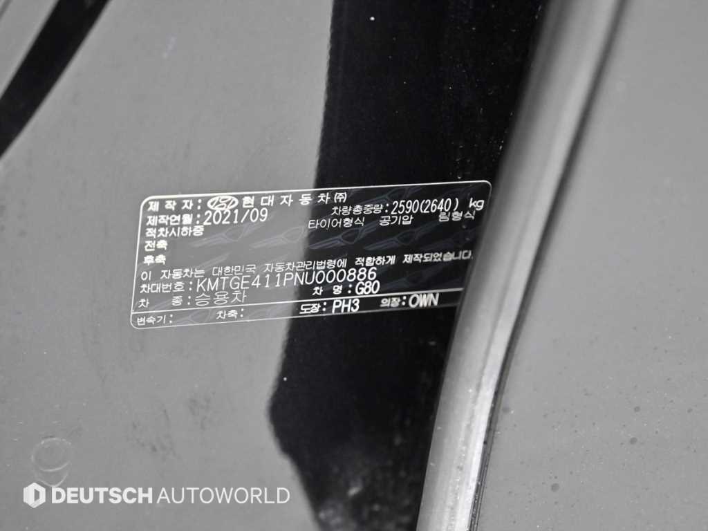 Genesis G80 — photo 20