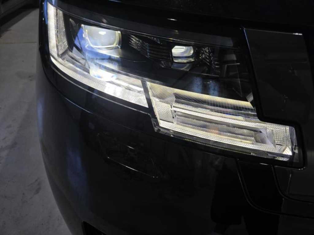 Land Rover Range Rover — photo 18
