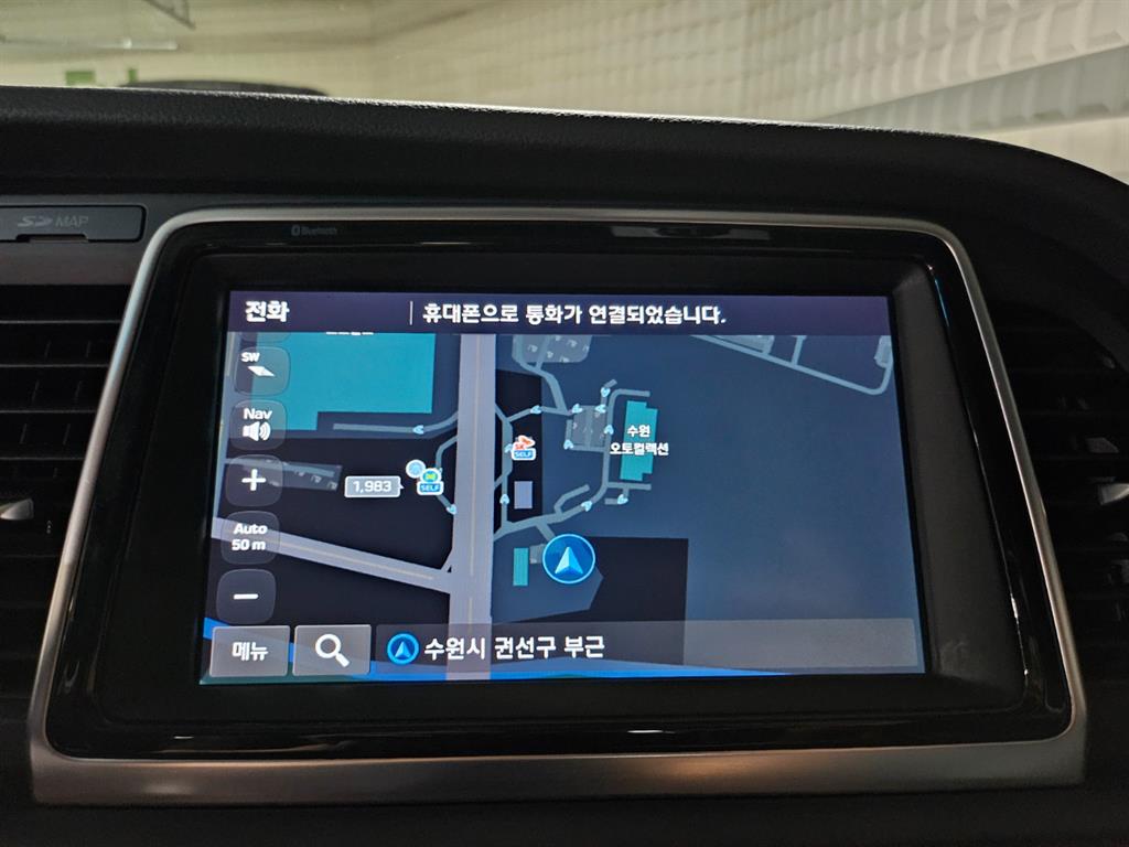 Hyundai Sonata — photo 11