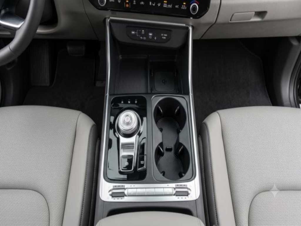 Kia Carnival — photo 06