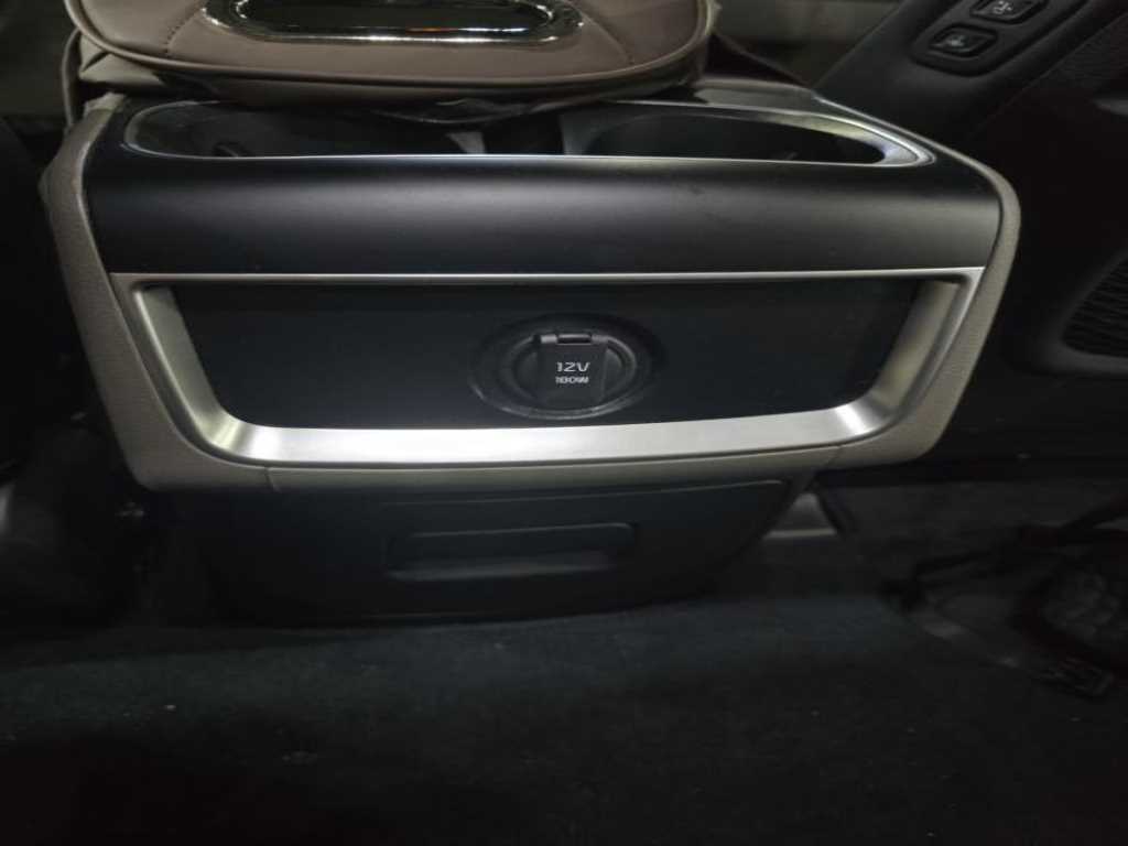 Kia Carnival — photo 10