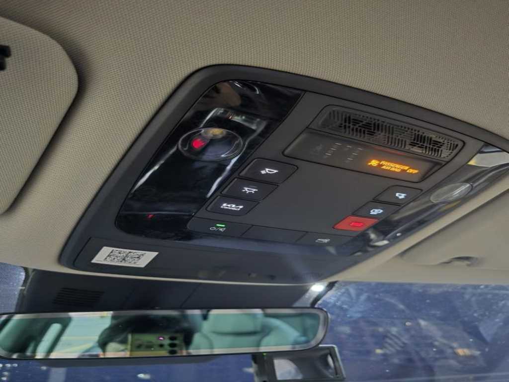 Kia Carnival — photo 14