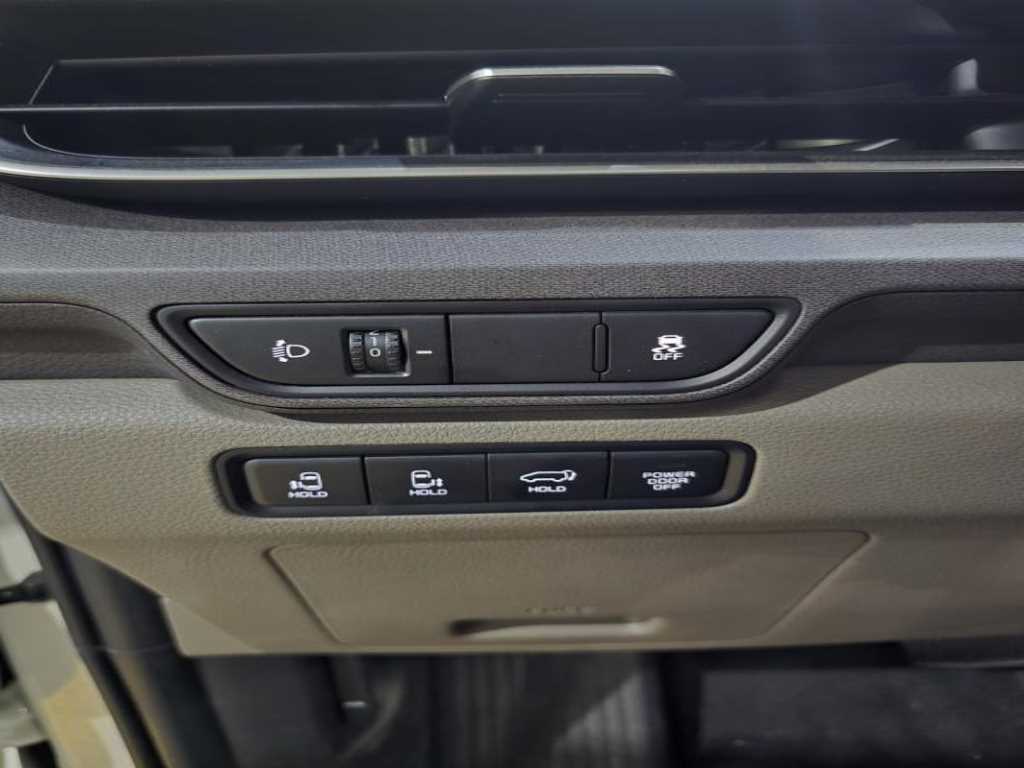 Kia Carnival — photo 15