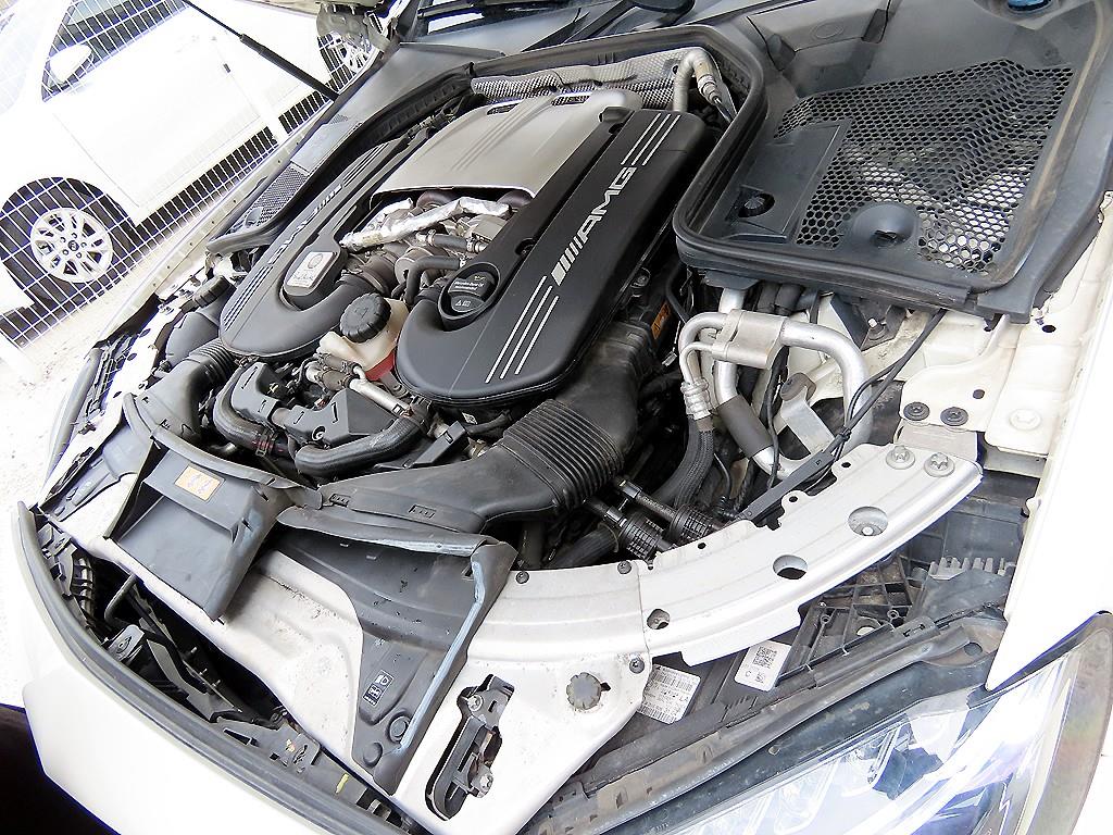 Mercedes-Benz C-Class — photo 19