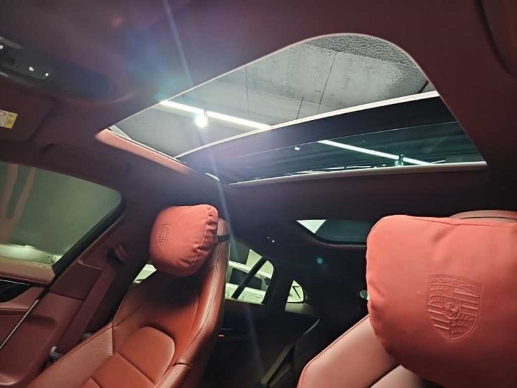 Porsche Panamera — photo 11