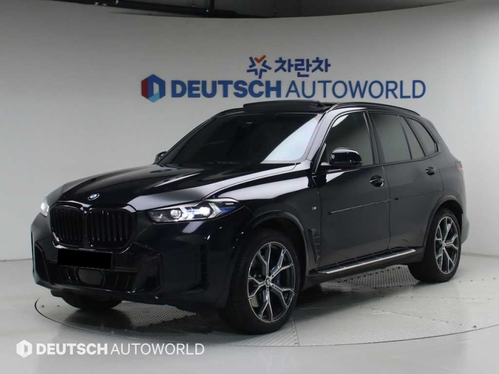 BMW X5 — photo 01