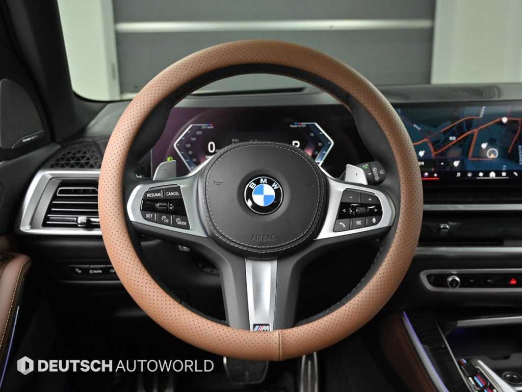 BMW X5 — photo 14