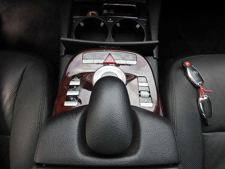 Mercedes-Benz S-Class — photo 12
