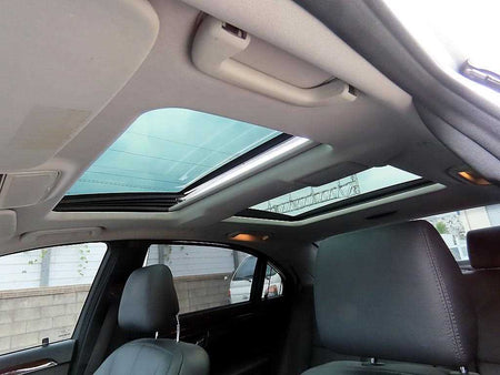 Mercedes-Benz S-Class — photo 17