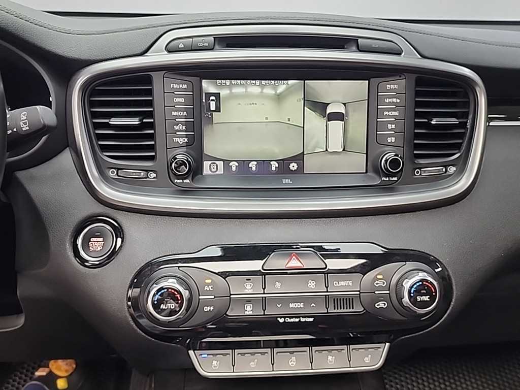 Kia Sorento — photo 10