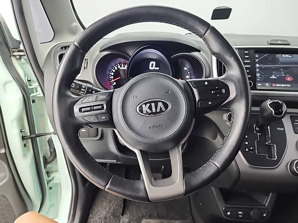 Kia RAY — photo 09