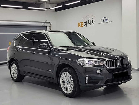BMW X5 — photo 04