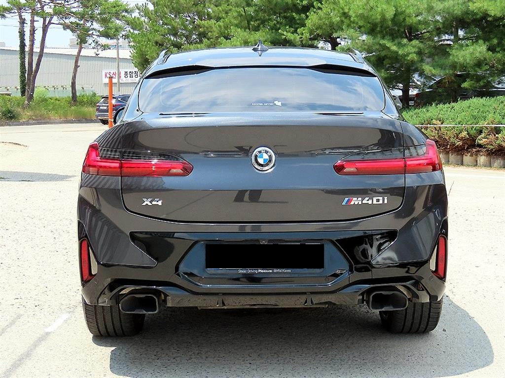 BMW X4 — photo 04