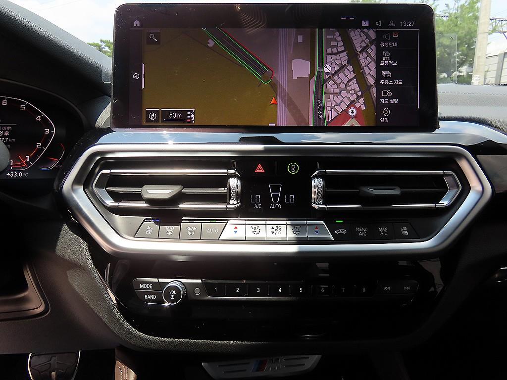 BMW X4 — photo 14