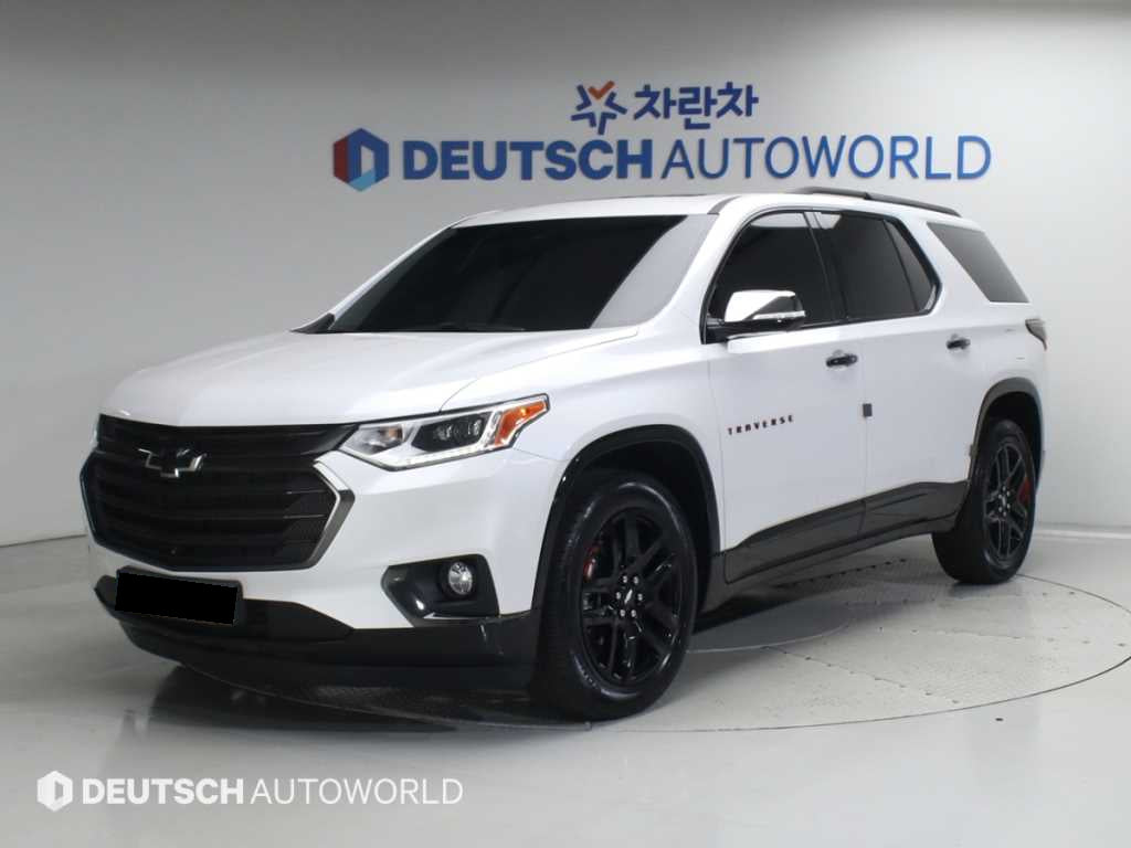 CHEVROLET Traverse — photo 01