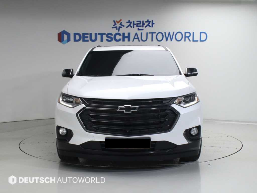 CHEVROLET Traverse — photo 03
