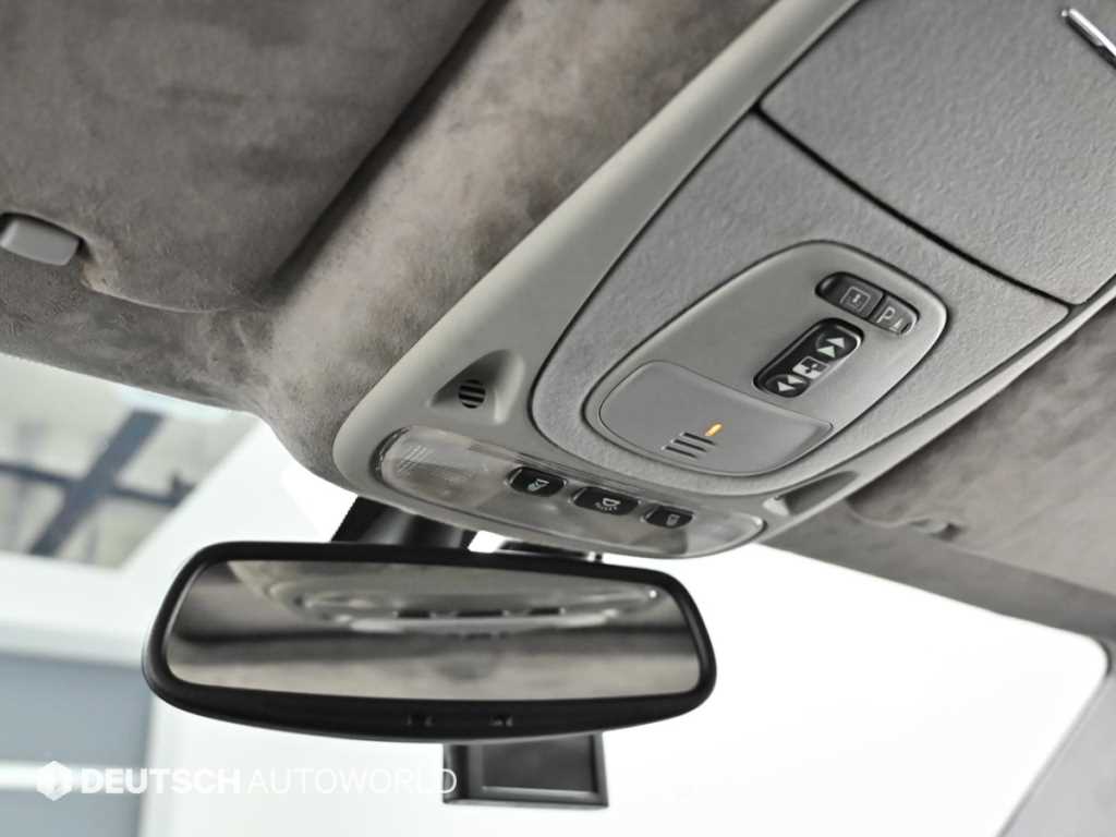 Jaguar XJ-8 — photo 17