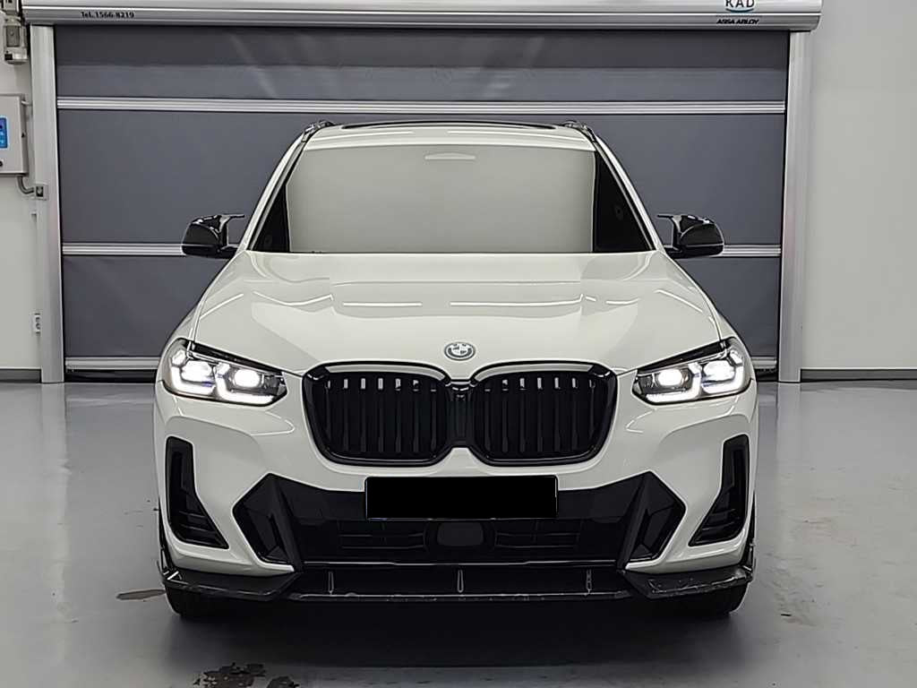 BMW X3 — photo 02