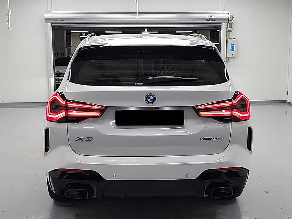 BMW X3 — photo 03