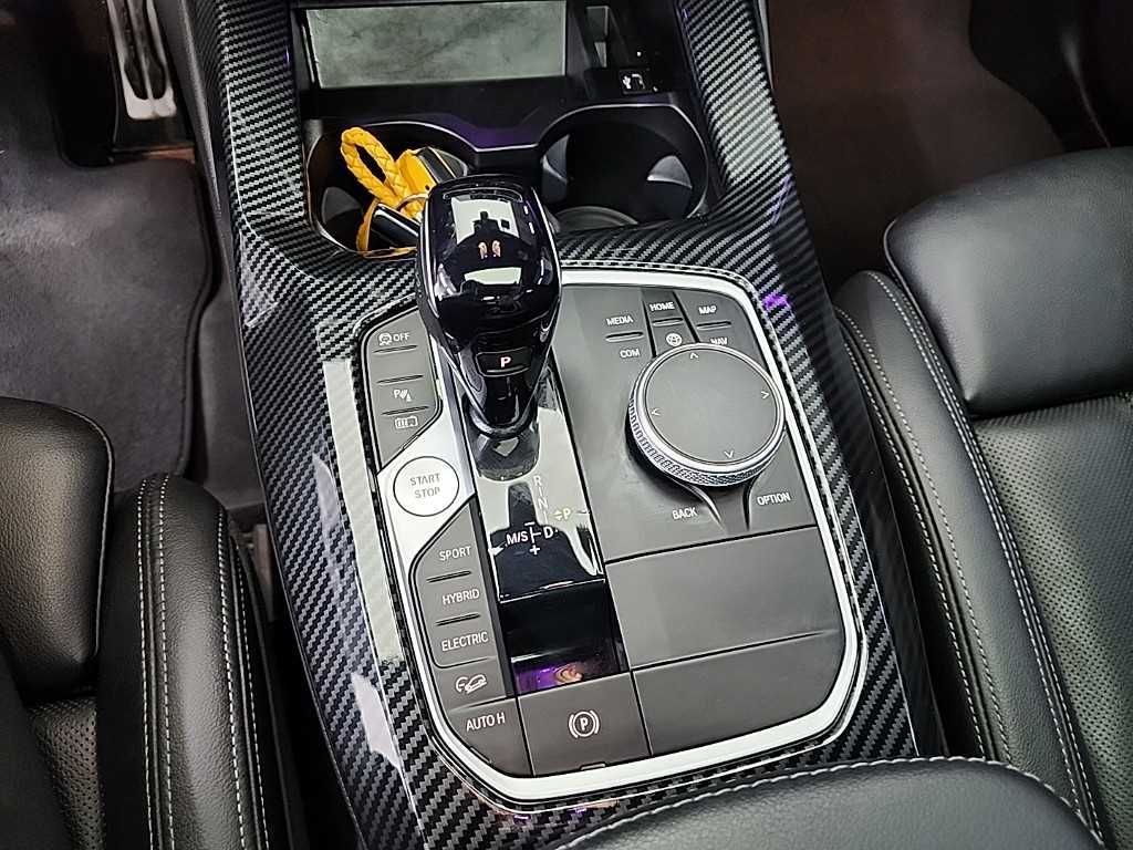 BMW X3 — photo 08