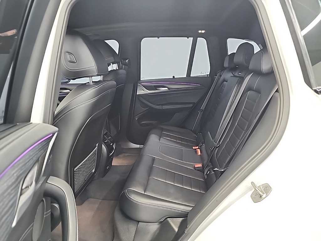 BMW X3 — photo 12