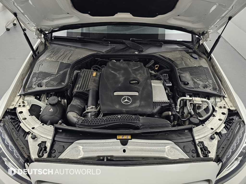 Mercedes-Benz C-Class — photo 06