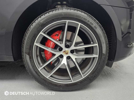 Porsche Macan — photo 05