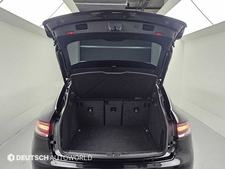 Porsche Macan — photo 19