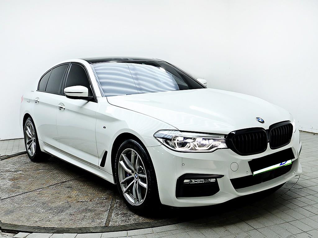 BMW 5-Series — photo 02