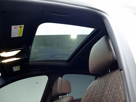 BMW 5-Series — photo 13