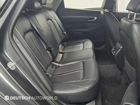 Hyundai Sonata — photo 12