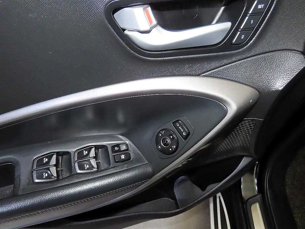 Hyundai Santafe — photo 13