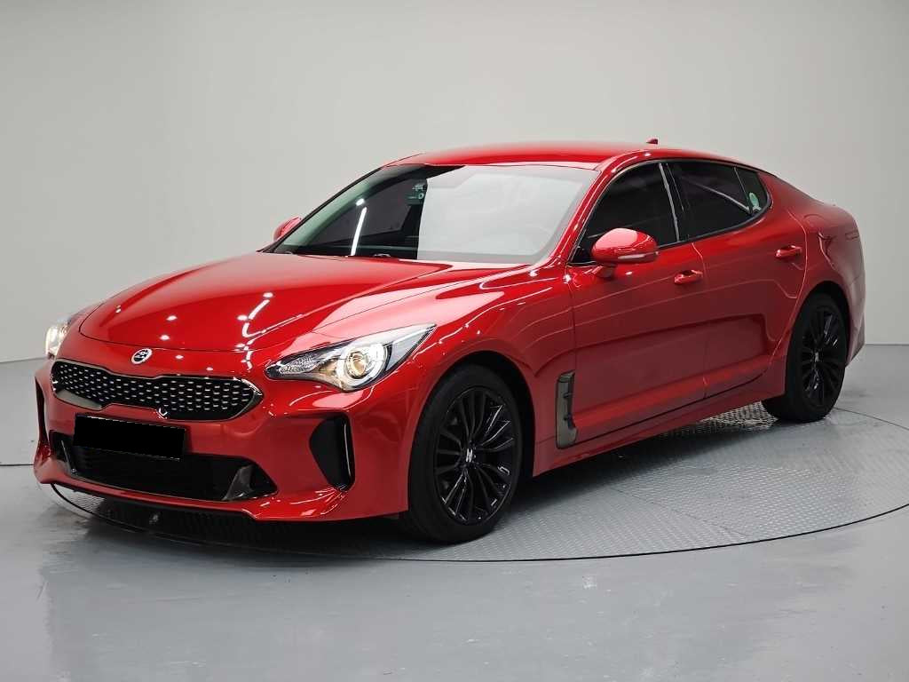 Kia Stinger — photo 01