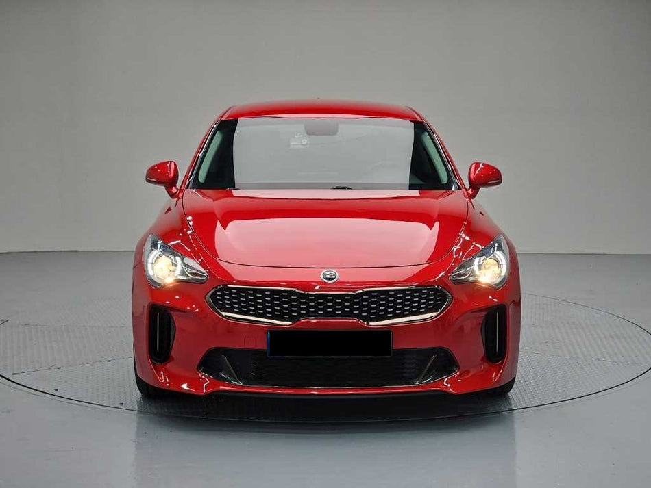 Kia Stinger — photo 02