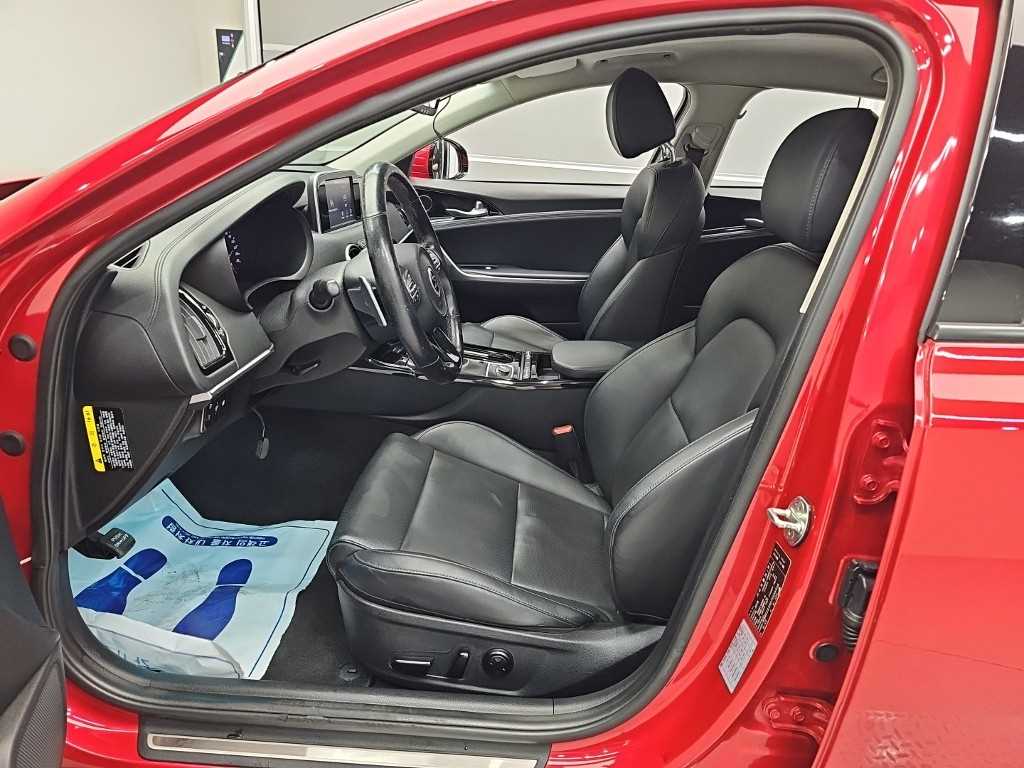 Kia Stinger — photo 11