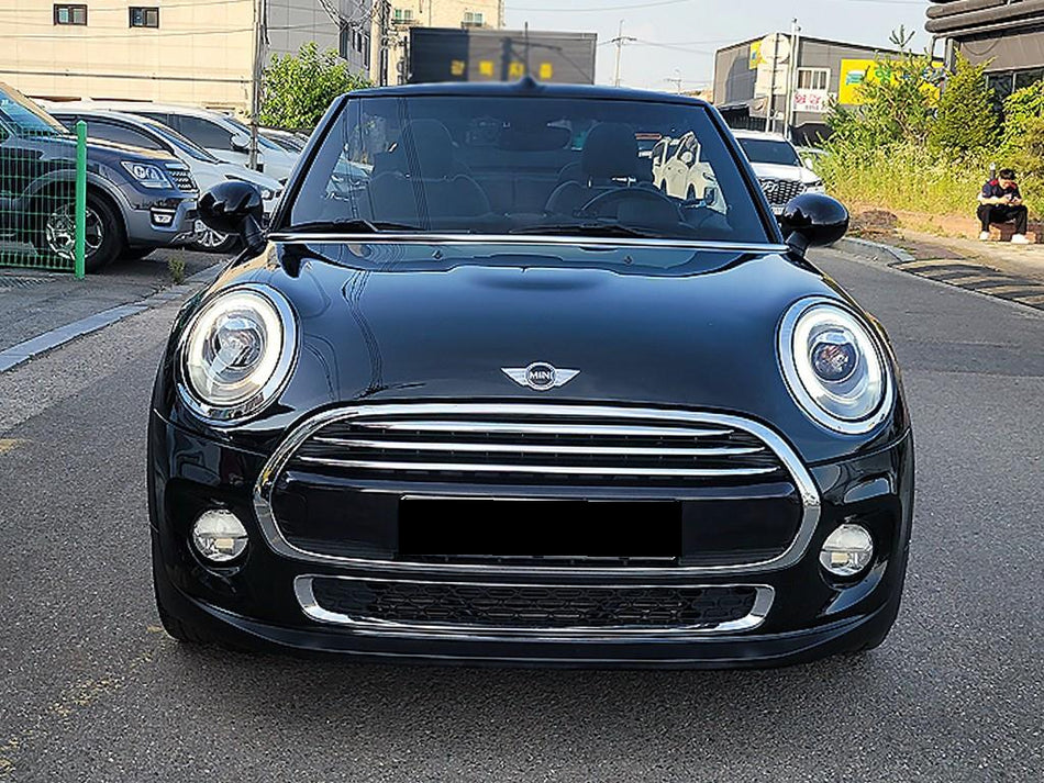 Mini Cooper Convertible — photo 02