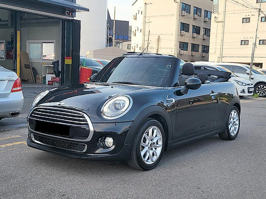 Mini Cooper Convertible — photo 03