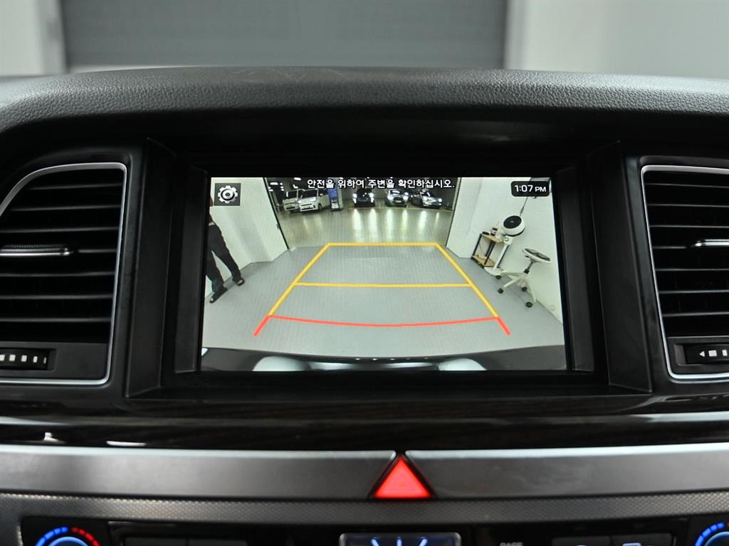 Genesis G80 — photo 14