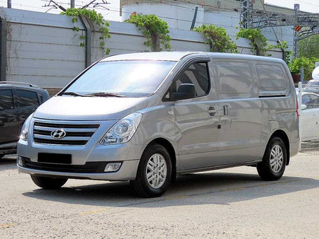 Hyundai Starex — photo 02