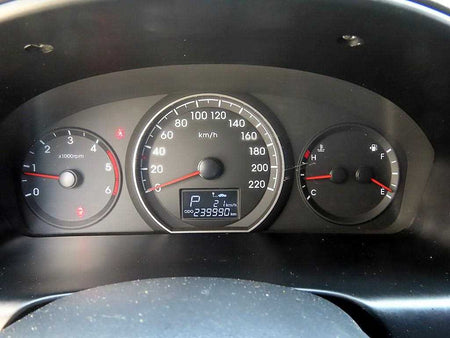 Hyundai Starex — photo 09