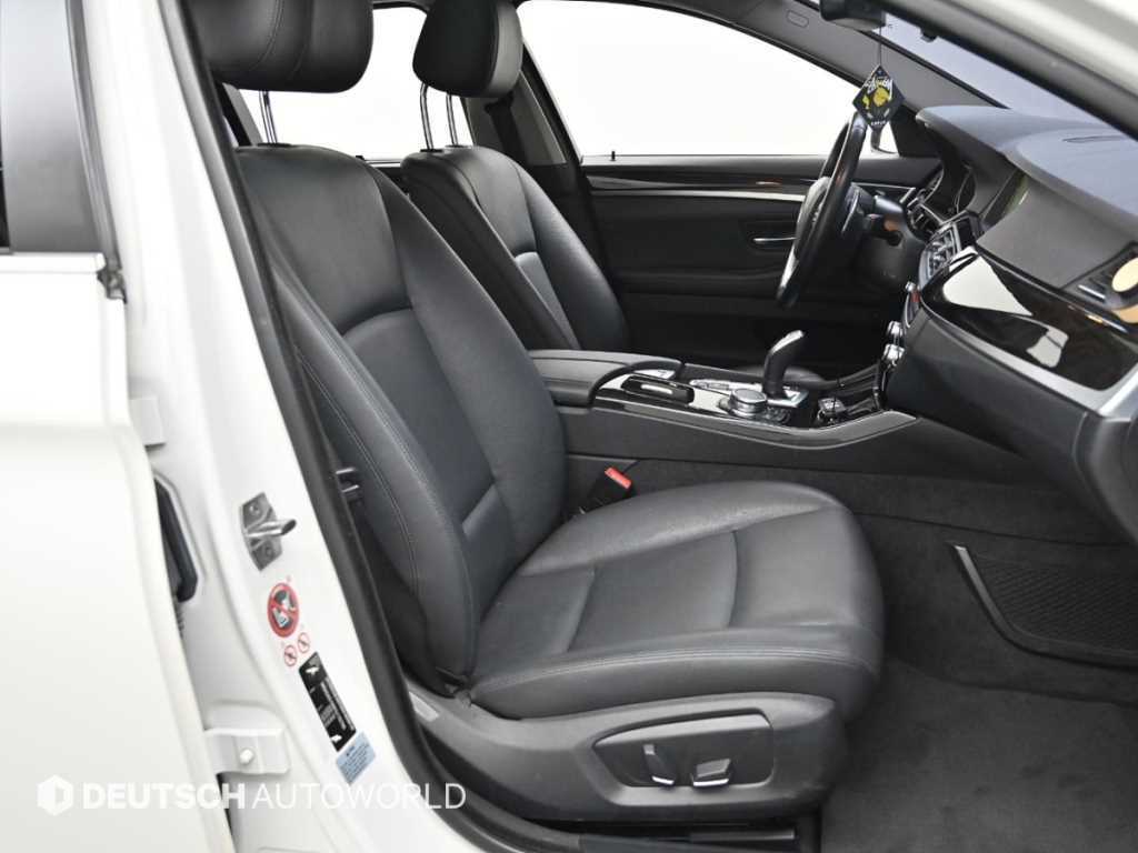 BMW 5-Series — photo 10